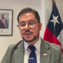 Embajador de Chile en España tras polémicas: «Soy muy autocrítico y voy a  conducirme con muchísimo cuidado»