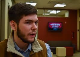 Fall graduate develops app for EpiPen users