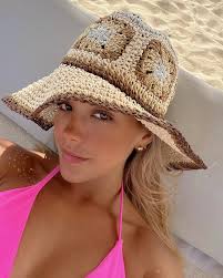 Mariana Wilson's Instagram, Twitter & Facebook