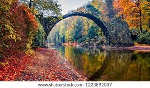The park is an example of an english landscape garden, and it contains many small ponds and lakes. Shutterstock Puzzlepix