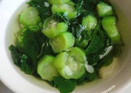 Sehingga sering disajikan pada waktu makan siang bersama. Resep Sayur Bayam Bumbu Kunci Enak Menu Resep Masakan