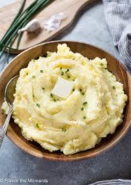 Yukon Gold Garlic Mashed Potatoes Are Yukon Gold Potatoes And Garlic Mashed To Creamy Fluffy Perfe Mashed Potato Recipes Golden Potato Recipes Mashed Potatoes
