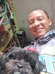 el peluca de la risa🇻🇪🫡🇵🇪 (@pelucadelarisa1)