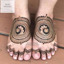 Get Inspired On Instagram Gorgeous Henna Mandala Artist Rosemehndi Hennainspire Hennapractice He Mehndi Designs Henna Tattoo Hand Simple Henna Tattoo