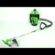 Mesin ini menggunakan bahan bakar campuran bensin dan oli 2 tak dengan kapasitas tangki mencapai 1.2 liter. Jual Ryu Brush Cutter Mesin Pemotong Rumput Gendong Rs398 Agromesin