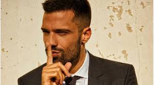 Με την άδειά σας, εμείς και οι συνεργάτες μας ενδέχεται να χρησιμοποιήσουμε ακριβή δεδομένα γεωγραφικής τοποθεσίας και ταυτοποίησης μέσω σάρωσης συσκευών. 8odwrhs Gkiwnhs I Love Style