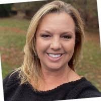 Sabrina Riddle's Instagram, Twitter & Facebook