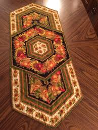 Table Runners Table Runner Pattern Quilted Table Runners Table Runners