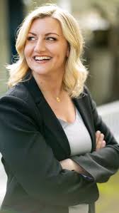 Continuing our celebration of the Shone Group this week with more team  spotlights., Today, let's all say HI to Amanda., A Glen Ellen native,  mother of 2, dynamic real estate agent.