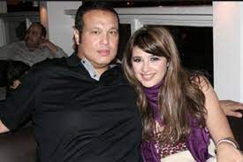 انضمت الإعلامية منى الشاذلي إلى الكثير من الفنانين الذين طلبوا الدعاء للفنانة ياسمين عبد العزيز بعد أزمتها. 2bzvbpikwgrkwm