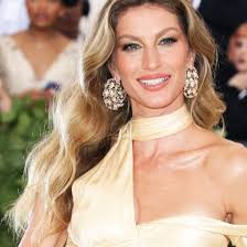 Short haircuts and hairstyles have been the traditional look for guys. Long Wavy Hair The Best Cuts Colors And Styles