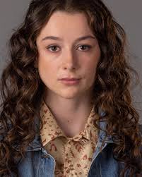 So this is not the #monalisa but in fact a young @toi_whakaari very soon  grad @tararubycanton. She played the daughter Grace in our show  #tvnzaftertheparty (Which incidentally start screening this Sunday on