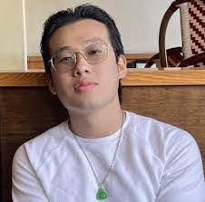 Jason Trang's Instagram, Twitter & Facebook