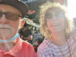 Remove wrinkles from old photo?