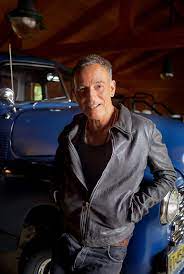Born in the usa, folks have asked about the stories we told and the people and places that shaped us. Bruce Springsteen Returns To Rock With Letter To You