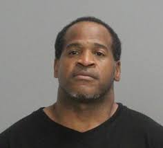 Lester Guyton's Instagram, Twitter & Facebook