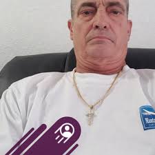 Ross Chastain started in LAST PLACE (40th) of the Coca-Cola 600, and,  somehow... he ended up WINNING 🙌 Chastain is the first driver to start in  last and finish in first in