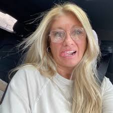 April Galloway's Instagram, Twitter & Facebook