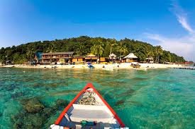 Making it a tourist hub, there are number of attractions, hotels, and restaurants in putrajaya. The 10 Best Places To Visit In Malaysia