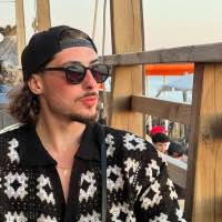 100+ "Damis" profiles