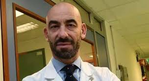 Giocatori, formazioni, squadre, telecronaca e streaming dell'evento benefico in onda oggi, 25 maggio, su canale 5 Covid Bassetti Spiazza Tutti Troviamo Piu Dosi E Vacciniamo Subito I Calciatori Il Mattino It