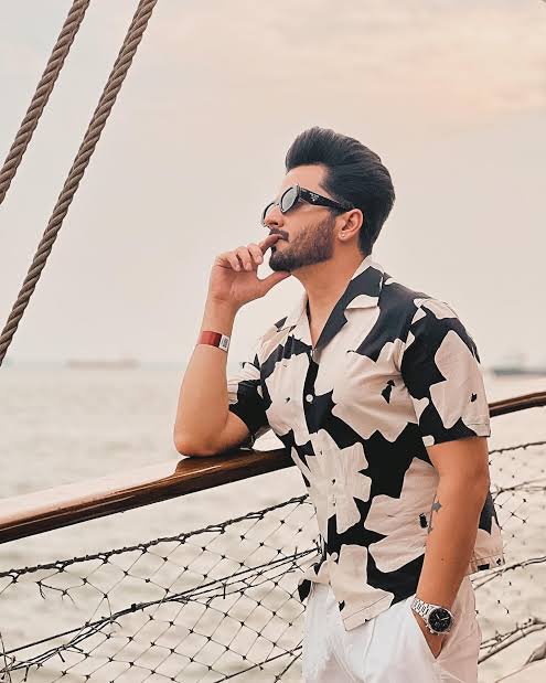 Dheeraj Dhoopar (@dheerajdhoopar) • Instagram photos and videos