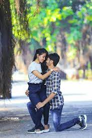 Pin By Babu On C U L P Wedding Couple Poses Photography Couple Photography Poses Romantic Couples Photography