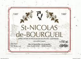 Ce saint nicolas de bourgueil est dans notre cave à vin bio, biodynamique et naturel en ligne. Red Wines Etiquette De Vin Saint Nicolas De Bourgueil Andre Vinet 44 Vallet