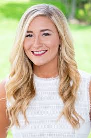 Lindsey Pease's Instagram, Twitter & Facebook