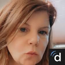 Jennifer Lecomte's Instagram, Twitter & Facebook