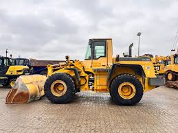 Komatsu WA85-3 Wheel Loader