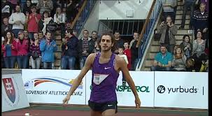 Barshim and tamberi did not miss any jumps and cleared 2.37 meters. Record Italiano Per Gianmarco Tamberi Youtube