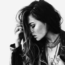 Lisa Sabatino•Hairstylist