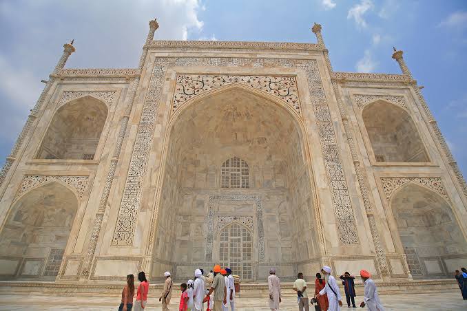 Smarthistory – The Taj Mahal