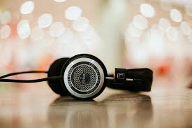 Nous garantissons à nos clients, à travers le monde, un conseil éclairé et une. Listen To My Ata Fld Podcast Episode On Financial Translation Traps And Tricks Mirror Image Translations