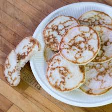 Blinis Ricetta Base Facile Martolina In Cucina Ricette Idee Alimentari Ricette Facili