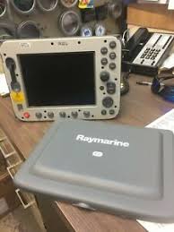 Details About Raymarine E80 Marina Radar Gps Chart Plotter E02011 Mfd Display 8 4