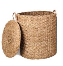 Half moon by atelier bloem is a floral green fragrance for women and men. Laundry Basket Beshi Deshi