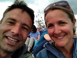 I thoroughly enjoyed seeing everyone this morning at Hyde and Seek , a  lovely place to draw (and drink coffee, and eat pastries ...).