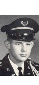 Snake Pliskin (@DukeKaboom47)