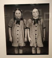 Vidas de mujeres a través de la mirada de Mary Ellen Mark · Tendencias.tv