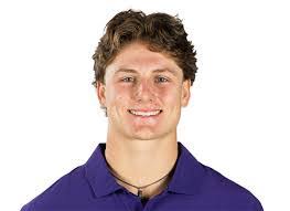 Max Carroll's Instagram, Twitter & Facebook