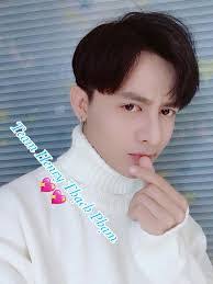 Thach Pham's Instagram, Twitter & Facebook