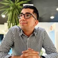 2300+ perfiles de «.jose Abraham»