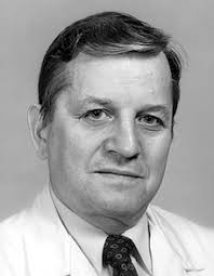 2009 DISTINGUISHED MEDICAL ALUMNUS