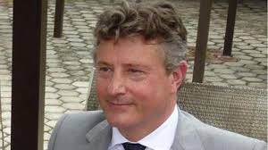 Plongée dans les crayères et galeries découvertes sous l'école  Nicolas-Roland à Reims