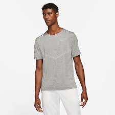 Attention to detail and quality has made nike team football kits, nike shirts, nike shorts, nike footballs and many other nike products lead the way in innovation. Men S Dri Fit T Shirts Tops Nike Com