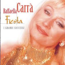 Raffaella carrà dedica il suo celebre tuca tuca alla vittoria della juventus che il 26 luglio ha festeggiato il nono scudetto consecutivo. Raffaella Carra Tuca Tuca Lyrics Musixmatch
