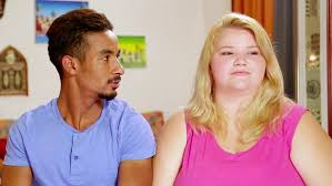 90 Day Fiance Spoilers Nicole And Azan Have No Plans To Marry In 2020 90 Day Fiance Fiance Funny Text Fails