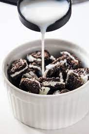 2 Ingredient Oreo Microwave Cake The Twin Cooking Project By Sheenam Muskaan Recipe Microwave Cake Yummy Desserts Easy Mug Cake Microwave